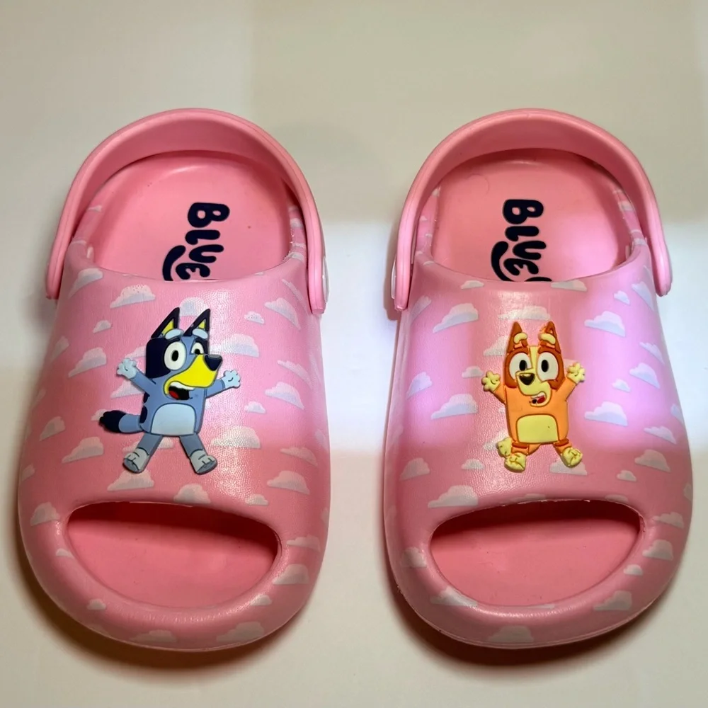 Bluey Kids Pink Clogs - Picture 2 of 3